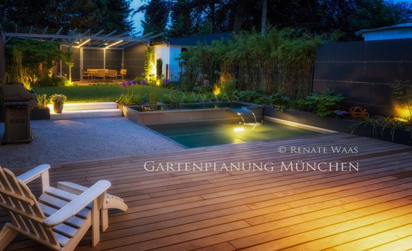 Gartenplanung Renate-Waas Muenchen Holzdeck WPC Dachau Fuerstenfeldbruck Gartenarchitekt Gartenberatung Gartendesign